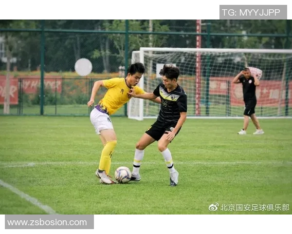 李晨足球明星风采尽显精彩瞬间回顾与热爱足球的故事分享 李晨足球明星风采尽显精彩瞬间回顾与热爱足球的故事分享