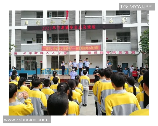 校园足球明星专访视频揭示他们的成长故事与梦想追求 校园足球明星专访视频揭示他们的成长故事与梦想追求