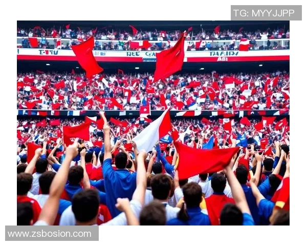 足球明星为何深情厚谊球迷背后的感人故事与无私支持 足球明星为何深情厚谊球迷背后的感人故事与无私支持